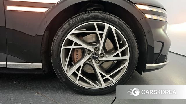 Genesis G90 (RS4) id 4315618 из Кореи 13