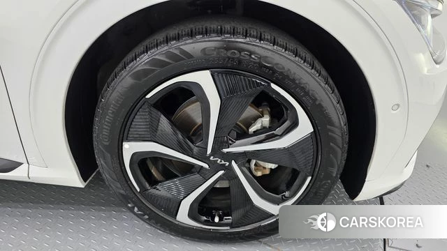 Kia EV6 id 4941603 из Кореи 13