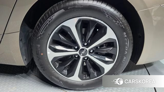 Kia The New K8 Hybrid id 4590394 из Кореи 13