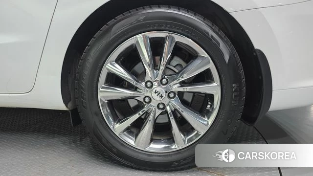 Kia The New Carnival id 4543711 из Кореи 13