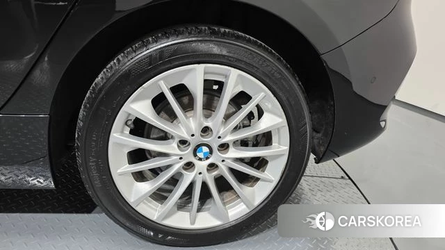 BMW 1 Series (F40) id 4203116 из Кореи 13