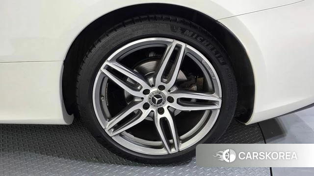 Mercedes-Benz E-Class W213 id 4446986 из Кореи 13