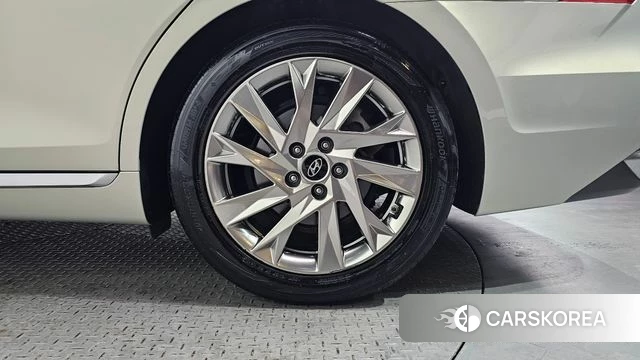 Hyundai The New Grandeur IG Hybrid id 4224814 из Кореи 13