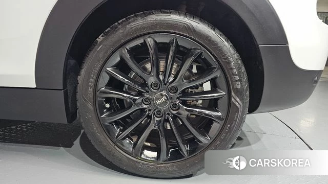 Mini Cooper Clubman id 4349494 из Кореи 13