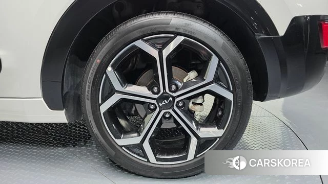 Kia Di Ol Nu Niro id 4917041 из Кореи 13