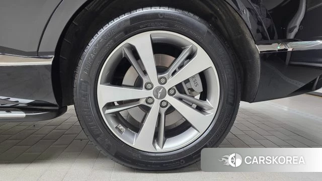 Genesis GV80 id 4500170 из Кореи 13