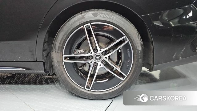 Mercedes-Benz E-Class W214 id 4748896 из Кореи 13