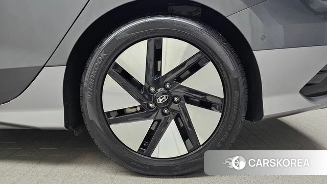 Hyundai Ionic 6 id 4893668 из Кореи 13