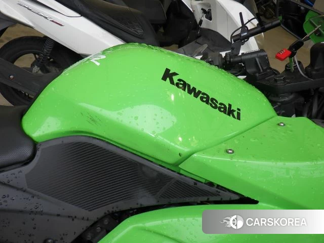 Kawasaki NINJA 250R id 4192974 из Японии 13