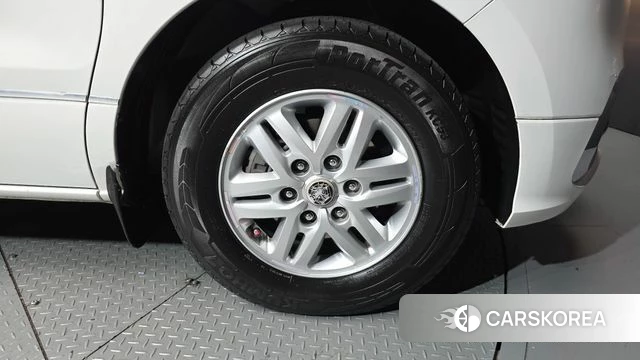 Hyundai The New Grand Starex id 4551483 из Кореи 13