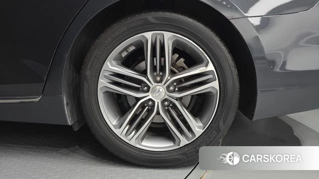 Hyundai Grandeur IG id 4417199 из Кореи 13