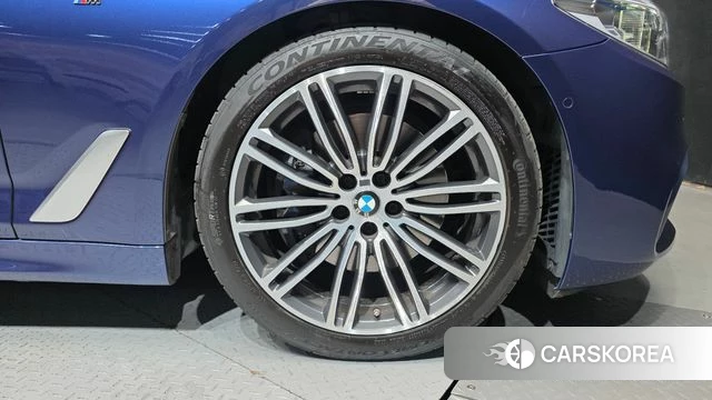 BMW 5 Series (G30) id 4662689 из Кореи 13