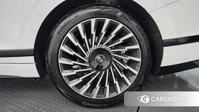 Hyundai Grandeur Hybrid (GN7) id 4862813 из Кореи 13