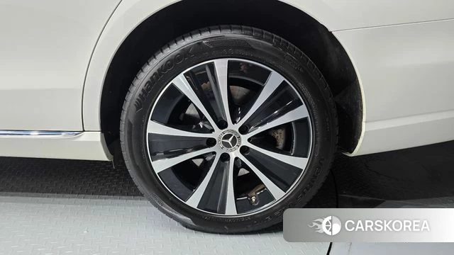 Mercedes-Benz E-Class W213 id 4542421 из Кореи 13