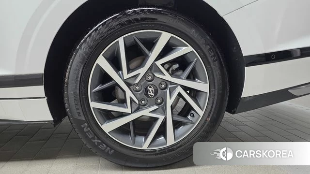 Hyundai Grandeur Hybrid (GN7) id 4302551 из Кореи 13