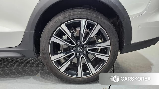 Volvo V60 Cross-Country 2nd Generation id 4734565 из Кореи 13
