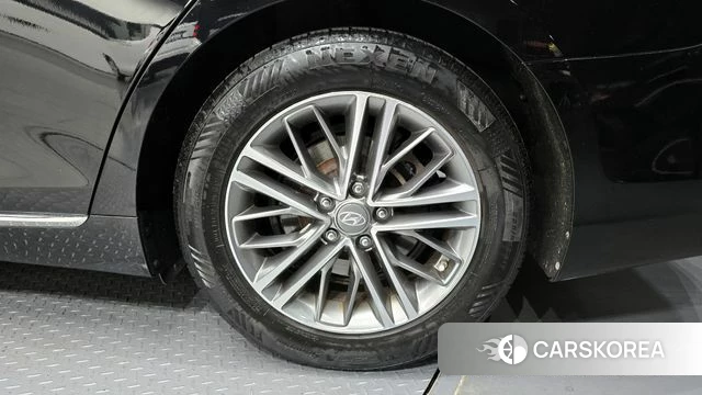 Hyundai Grandeur IG id 4326039 из Кореи 13
