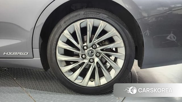 Lexus ES300h 7th generation id 4906592 из Кореи 13