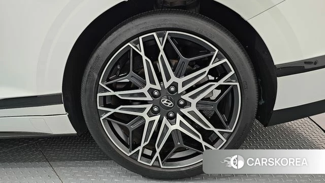 Hyundai Grandeur (GN7) id 4623744 из Кореи 13