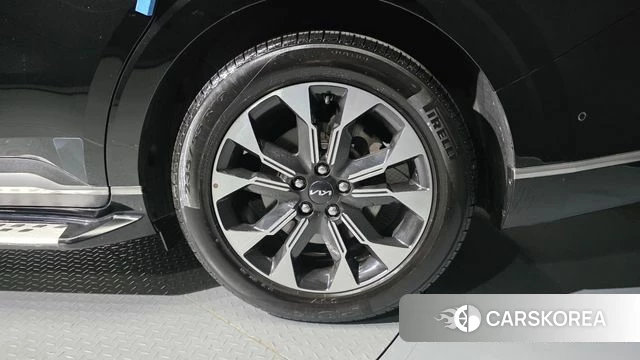 Kia Carnival 4th generation id 4854843 из Кореи 13