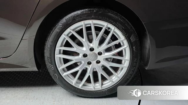 Audi New A6 id 4770756 из Кореи 13