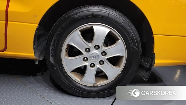 Hyundai The New Grand Starex id 4435354 из Кореи 13