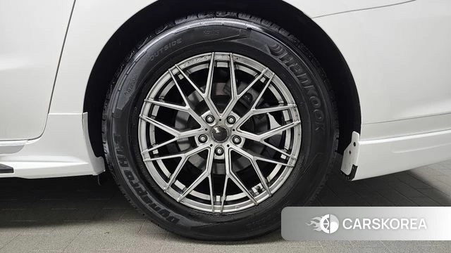 Kia The New Carnival id 4931032 из Кореи 13