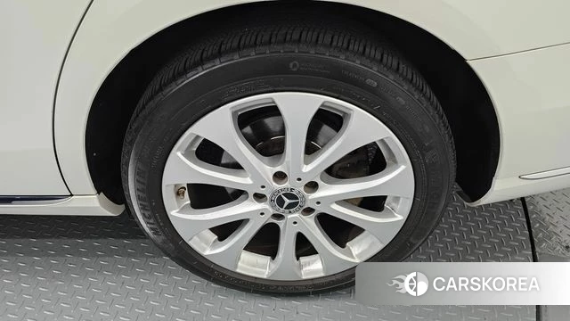 Mercedes-Benz E-Class W213 id 4430002 из Кореи 13