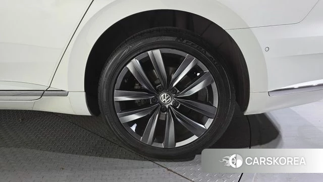 Volkswagen Arteon id 4609830 из Кореи 13