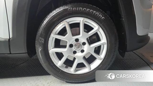 Jeep Renegade id 4835746 из Кореи 13