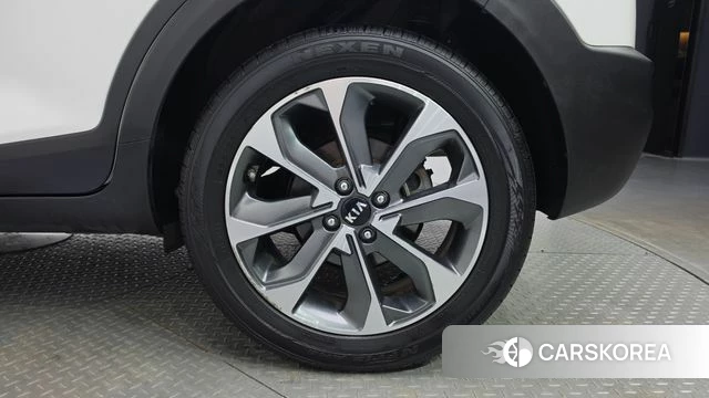 Kia Stonic id 4755313 из Кореи 13