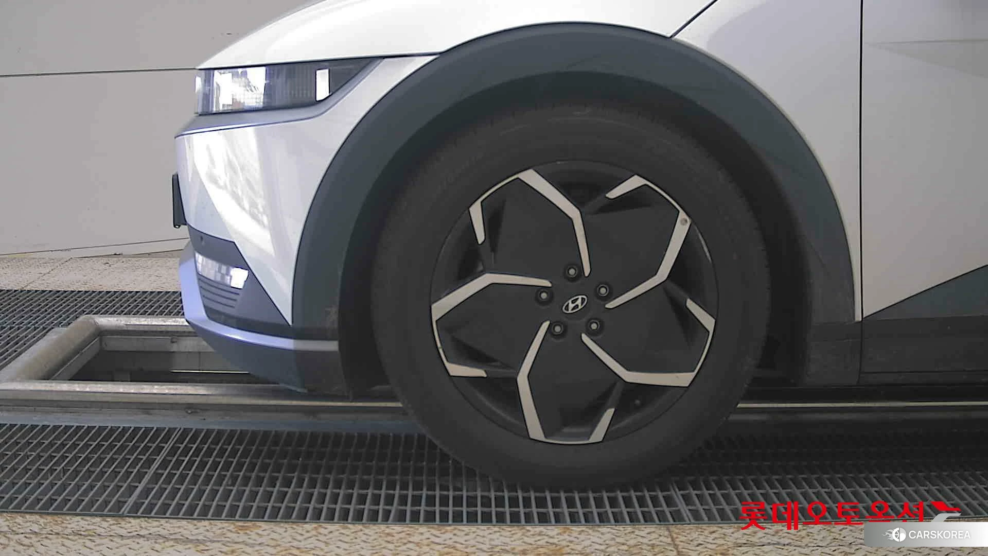 Hyundai IONIQ 5 id 4902510 из Кореи 13