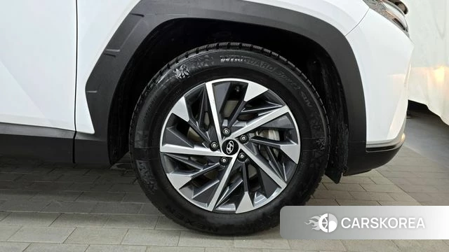Hyundai Tucson (NX4) id 4344596 из Кореи 13