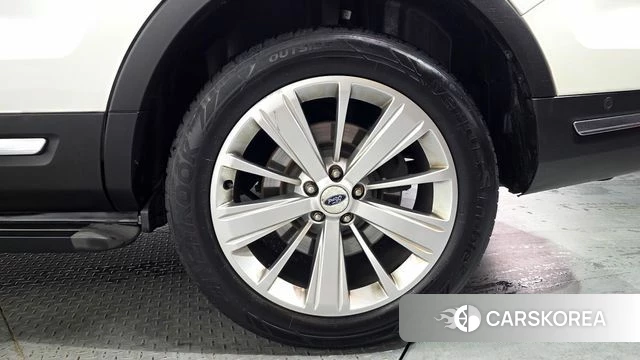 Ford Explorer id 4356823 из Кореи 13