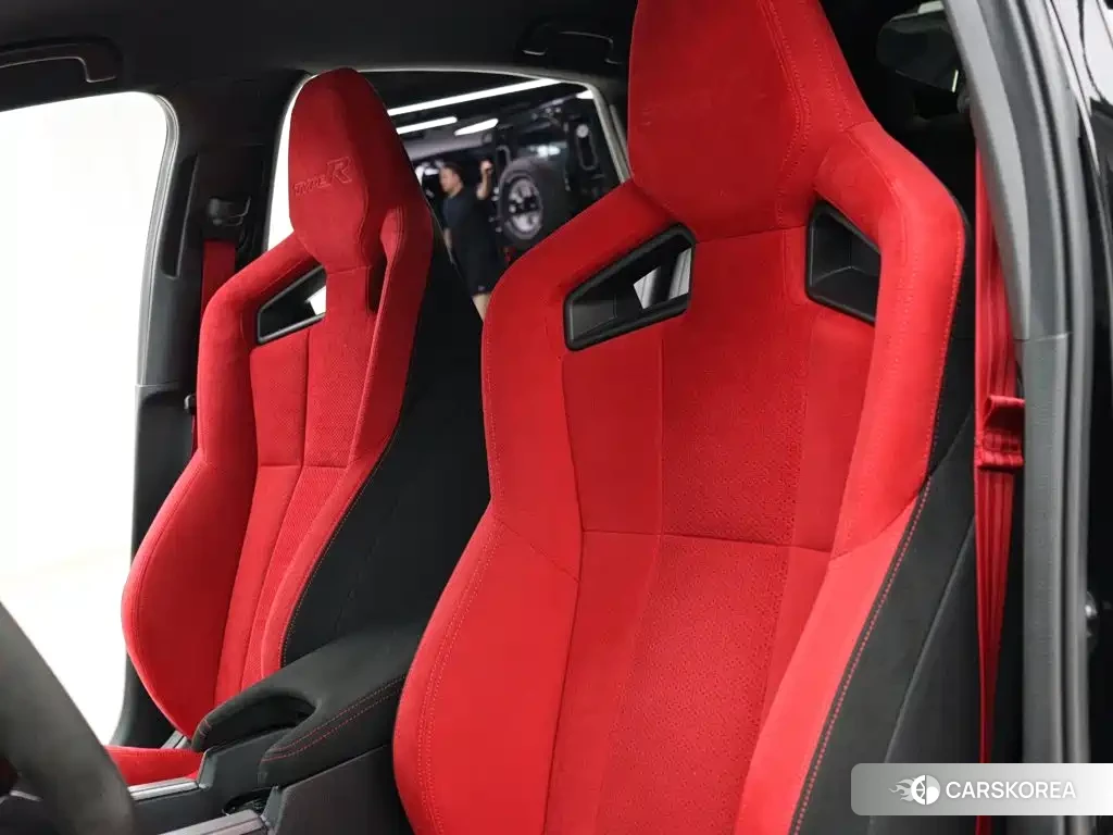 Honda Civic id 4686049 из Китая 13