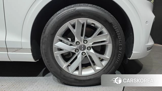 Genesis GV70 id 4835825 из Кореи 13