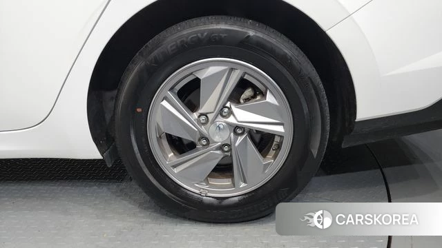 Hyundai The New Avante (CN7) id 4590562 из Кореи 13