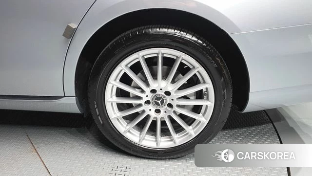 Mercedes-Benz E-Class W213 id 4309296 из Кореи 13