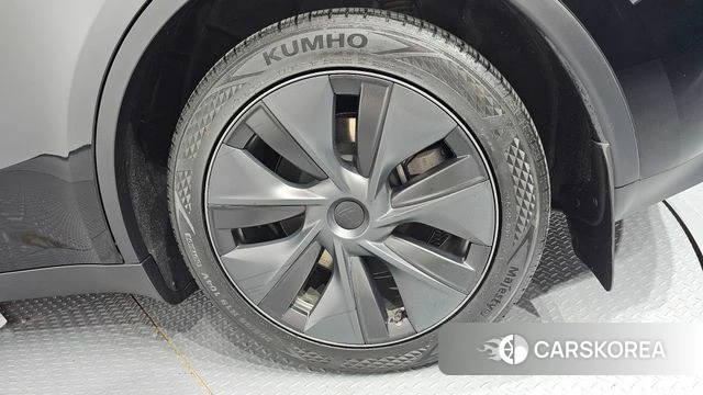 Tesla Model Y id 4649863 из Кореи 13