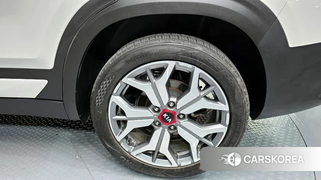 Kia Seltos id 4304475 из Кореи 13