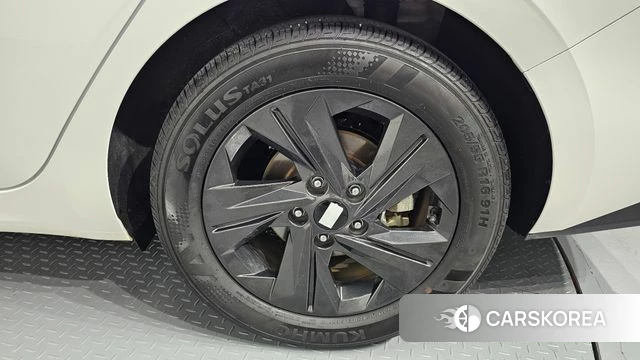 Hyundai Avante Hybrid (CN7) id 4917138 из Кореи 13