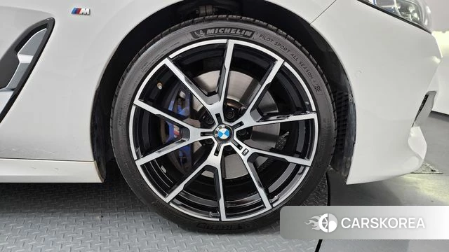 BMW 8 Series (G15) id 4323807 из Кореи 13