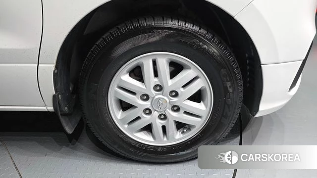 Hyundai The New Grand Starex id 4356917 из Кореи 13