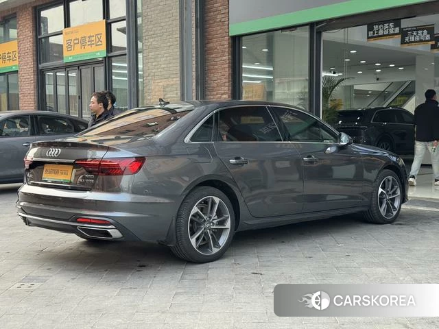 Audi A4L id 4272971 из Китая 13