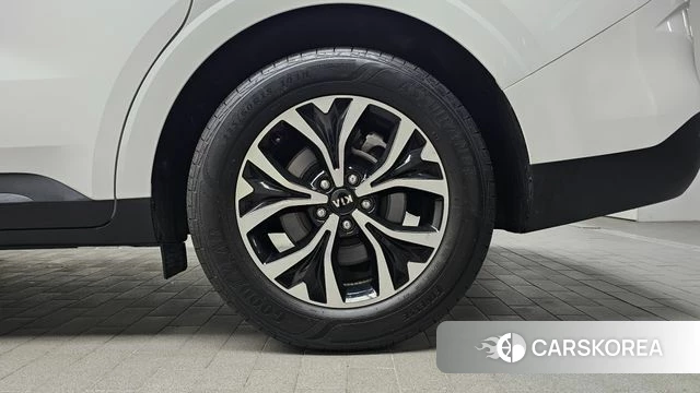 Kia Carnival 4th generation id 4309973 из Кореи 13