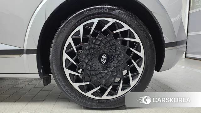 Hyundai Ionic 5 id 4697109 из Кореи 13