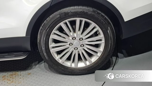 Land Rover Discovery 5 id 4448143 из Кореи 13