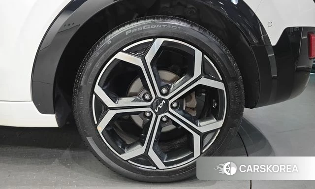 Kia Di Ol Nu Niro id 4942587 из Кореи 13