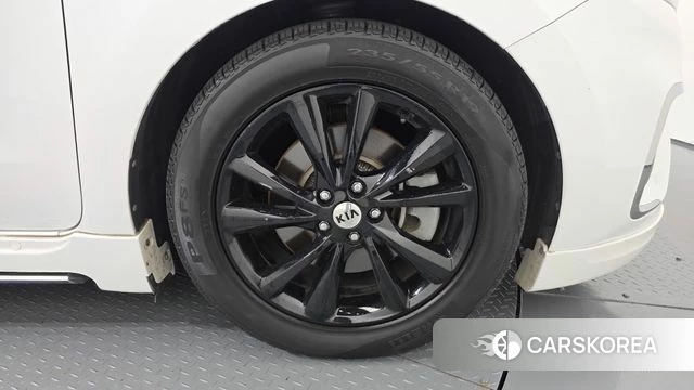 Kia The New Carnival id 4906991 из Кореи 13