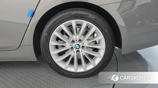 BMW 5 Series (G30) id 4930058 из Кореи 13